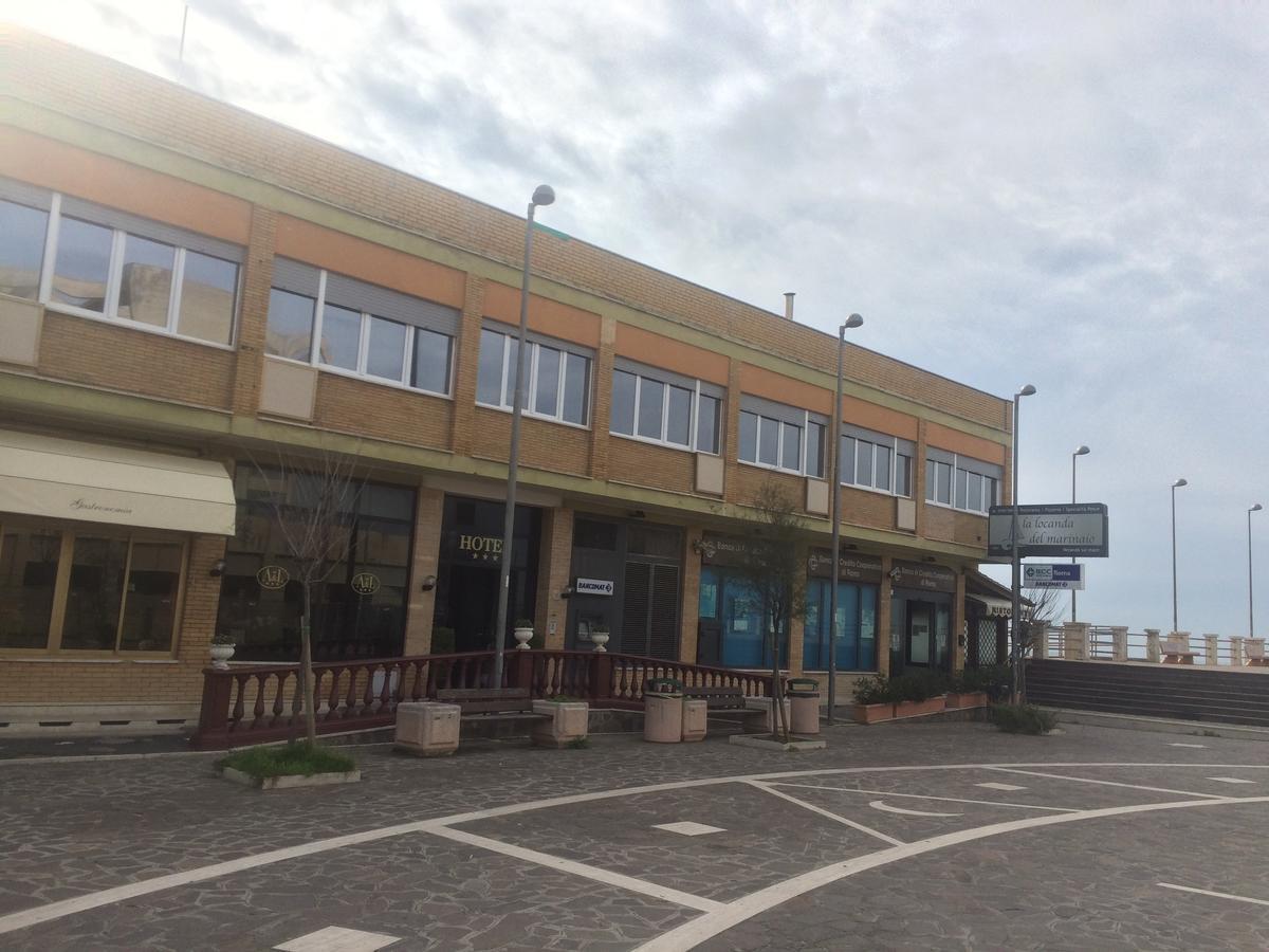 Alex & Lorenz Hotel トルヴァイアニカ エクステリア 写真